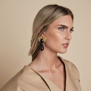 DRESS UP EARRINGS